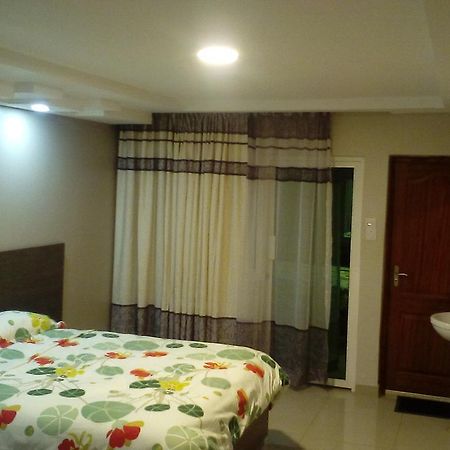 Meru Adala Motel المظهر الخارجي الصورة