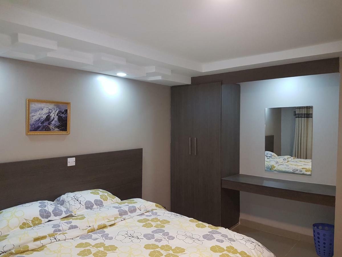Meru Adala Motel المظهر الخارجي الصورة